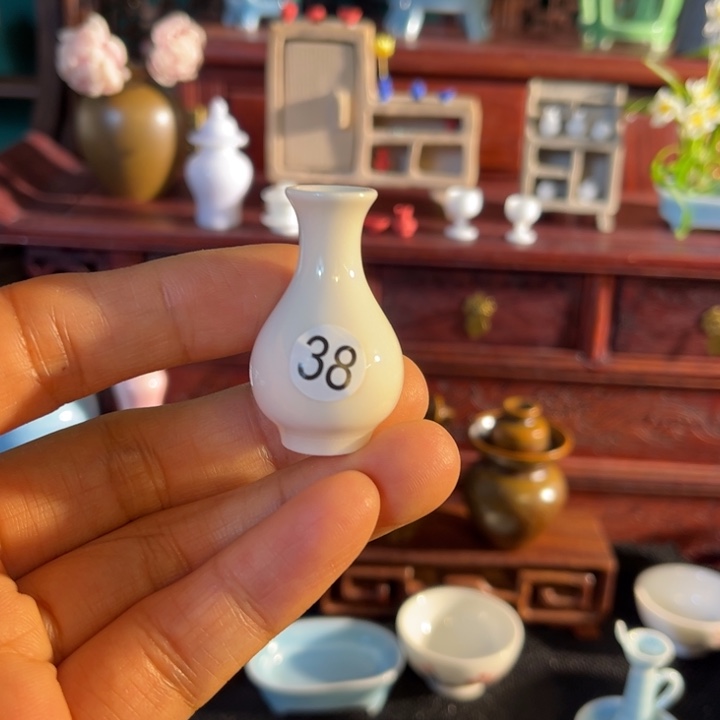 摆件微陶老王迷你花瓶