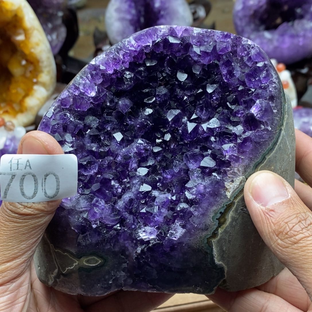 未镶嵌大型摆件（非配饰）水晶