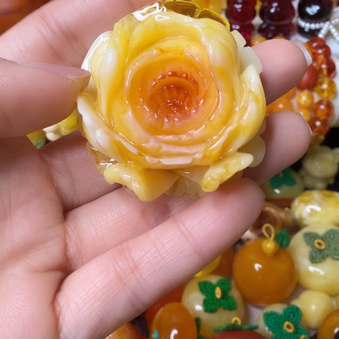 用***5非金属花花单颗俏色