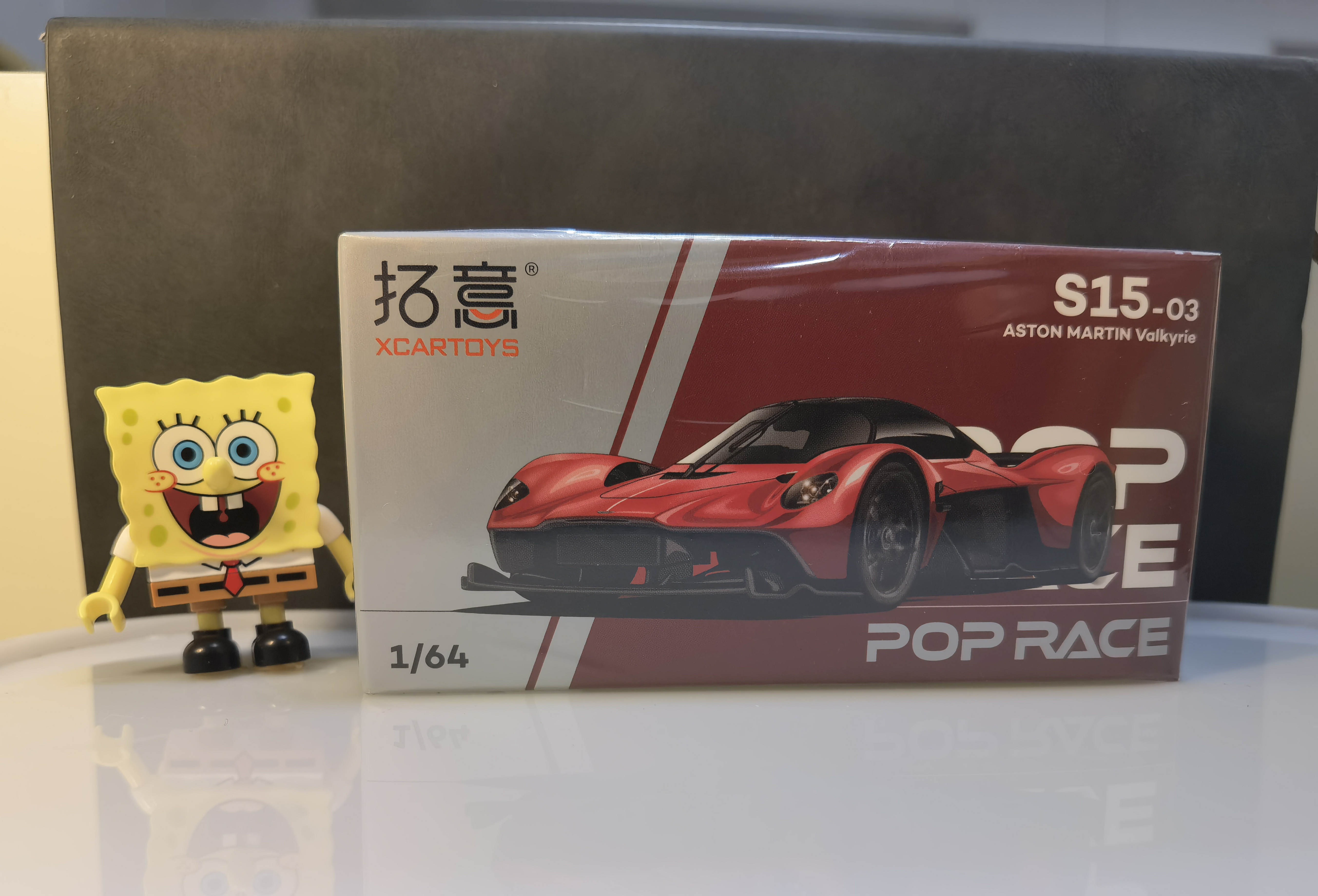 拓意拓意 1:64 阿斯顿马丁Valkyrie 女武神 合金车模型，S15-03
