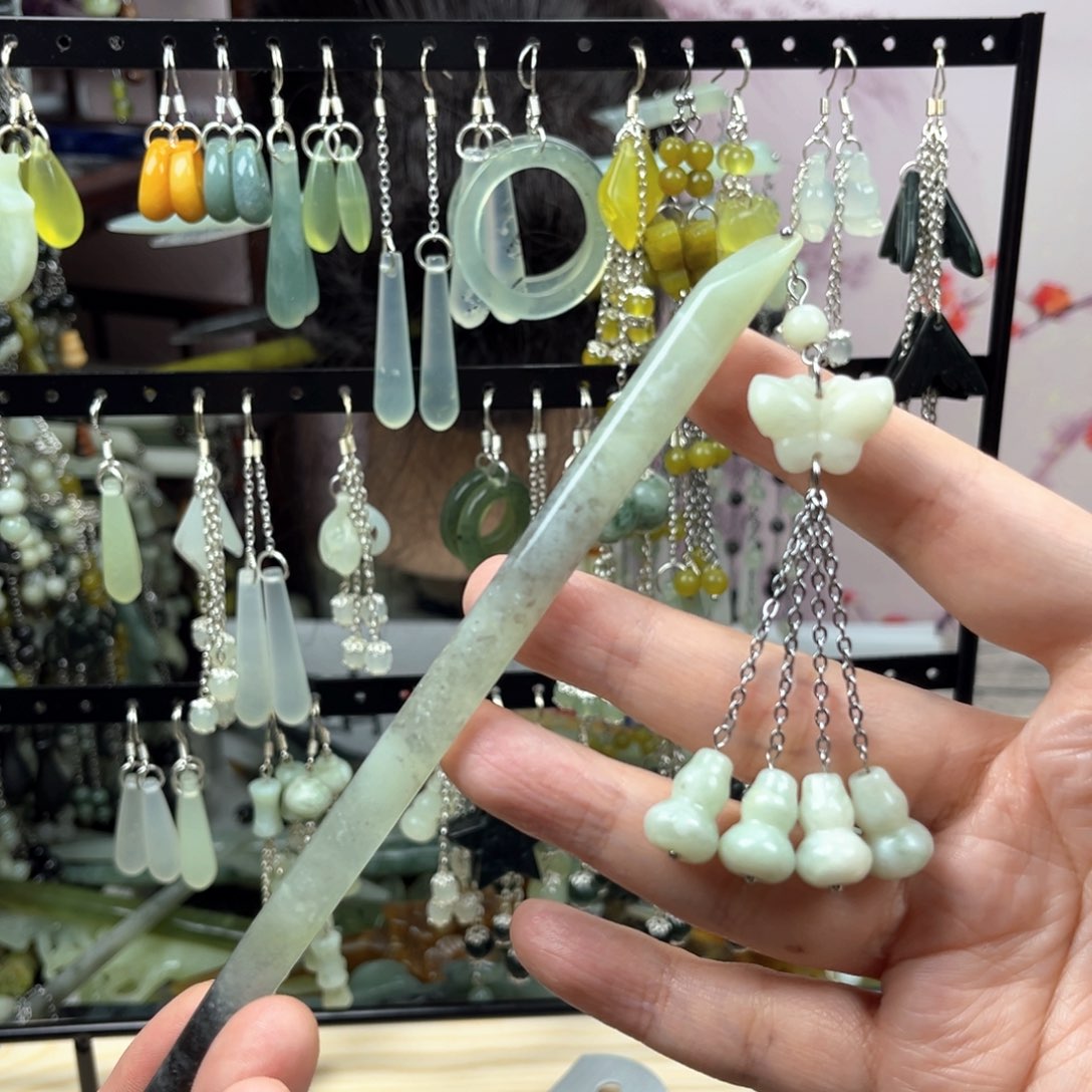 未镶嵌岫玉发饰长度17厘米左右