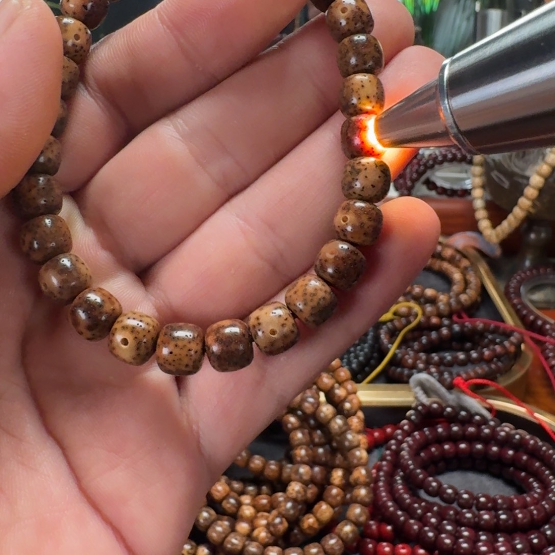 吊坠星月菩提原生态陈化老油料8*9虎皮玉化陈籽手串