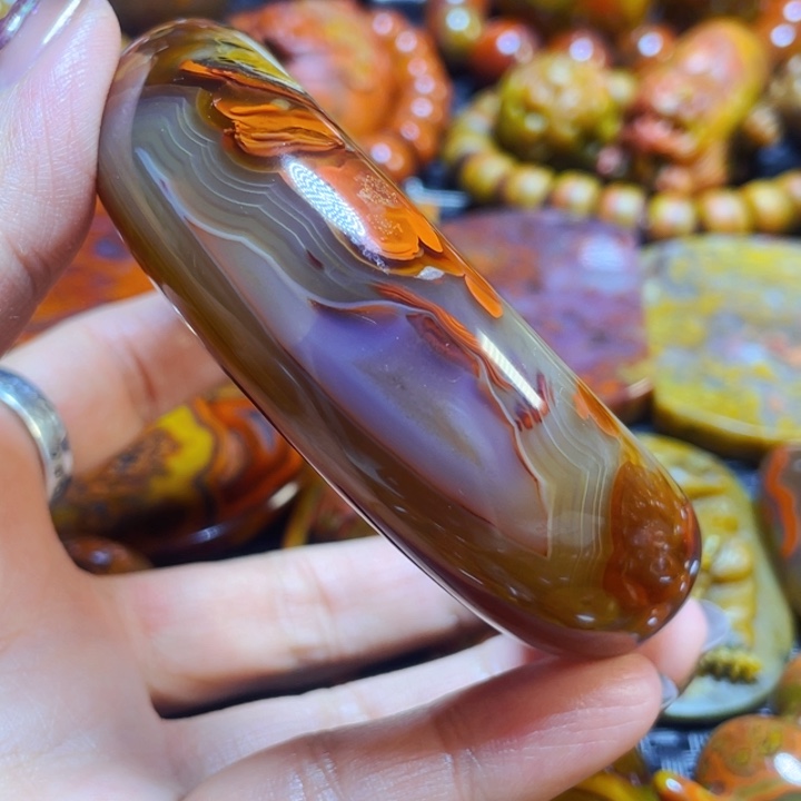 未镶嵌北漂手镯玛瑙/玉髓整*朗
