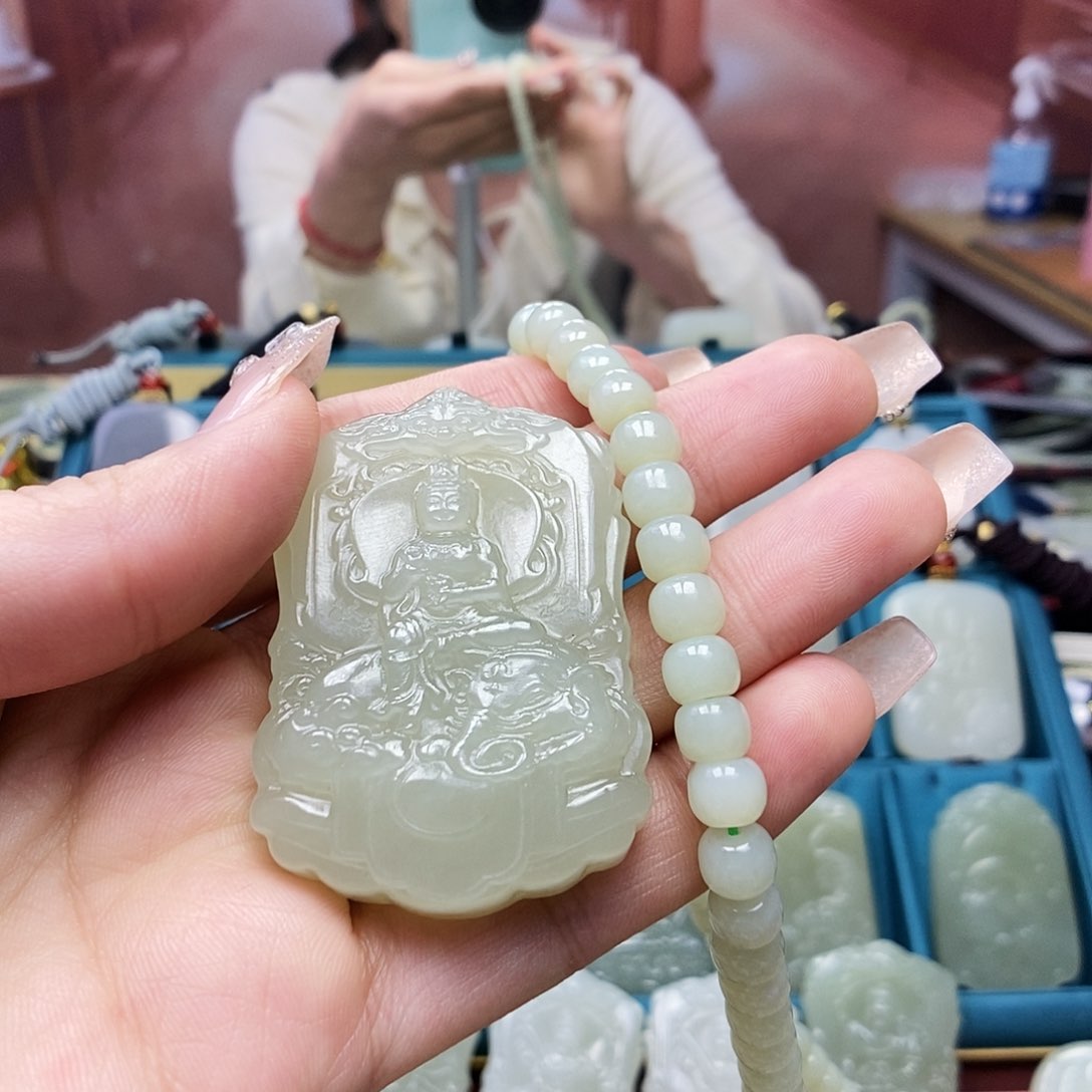 和田玉颈饰未镶嵌Z**.