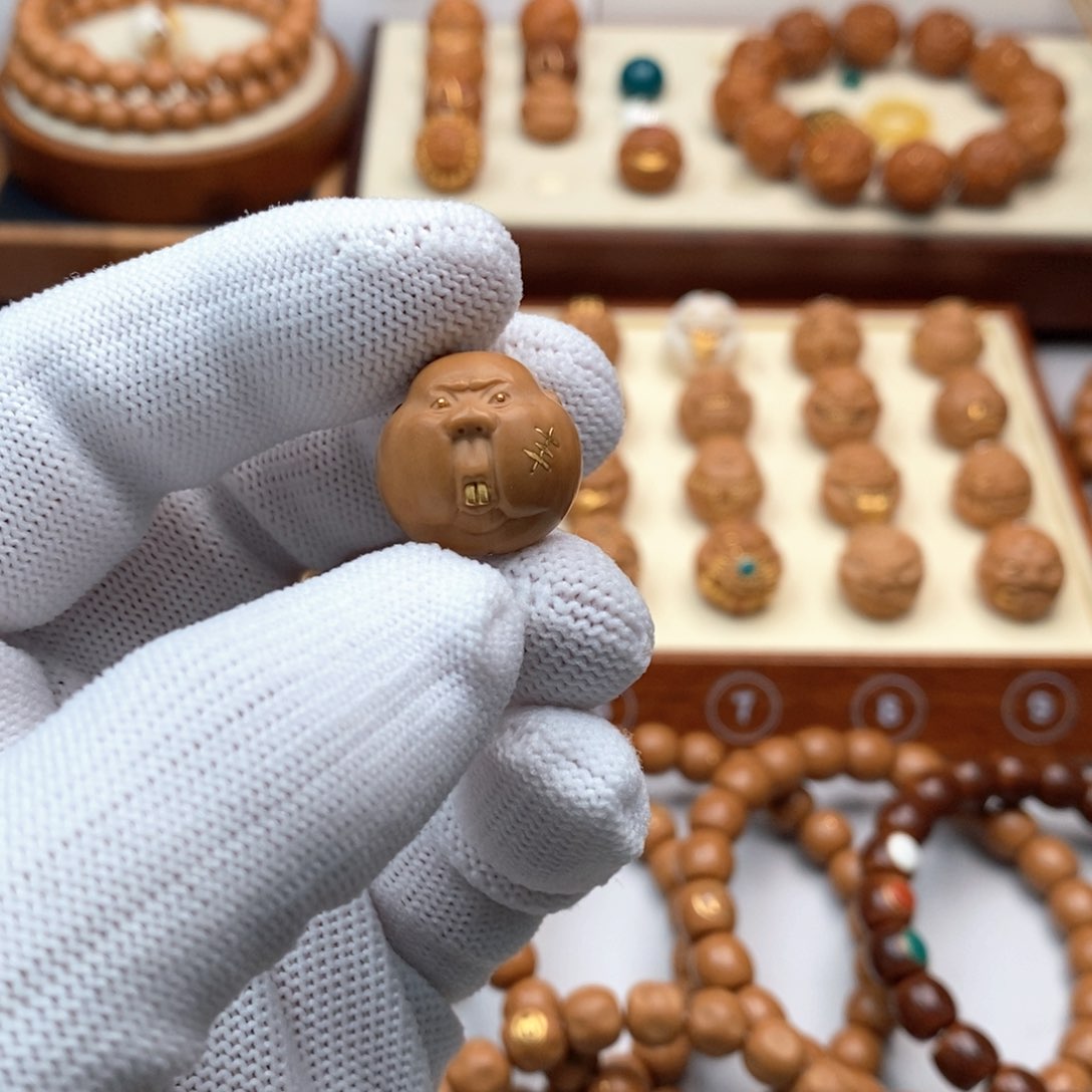 猴头核桃手串猴头