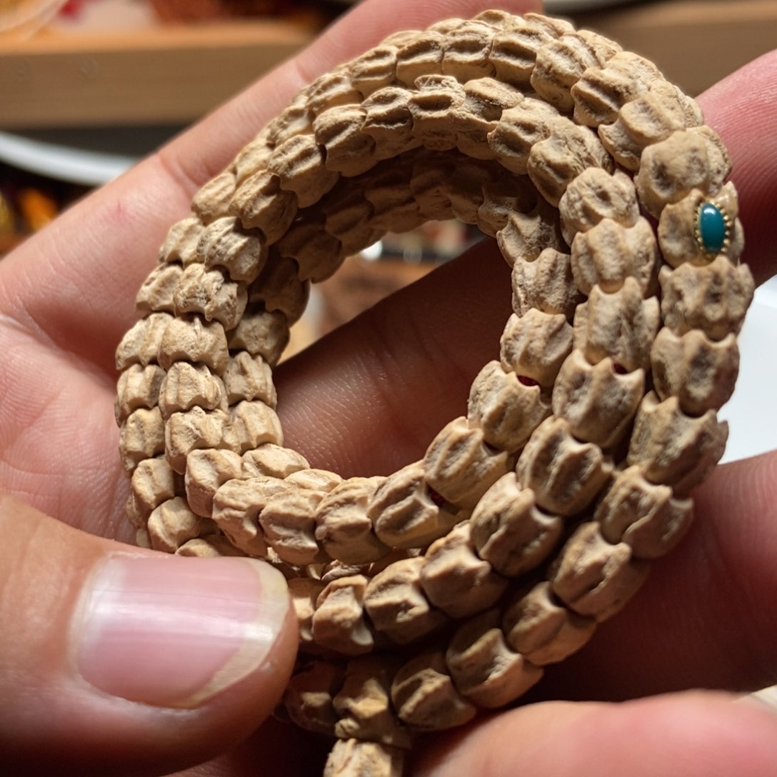 柏香籽/百香籽手串走*