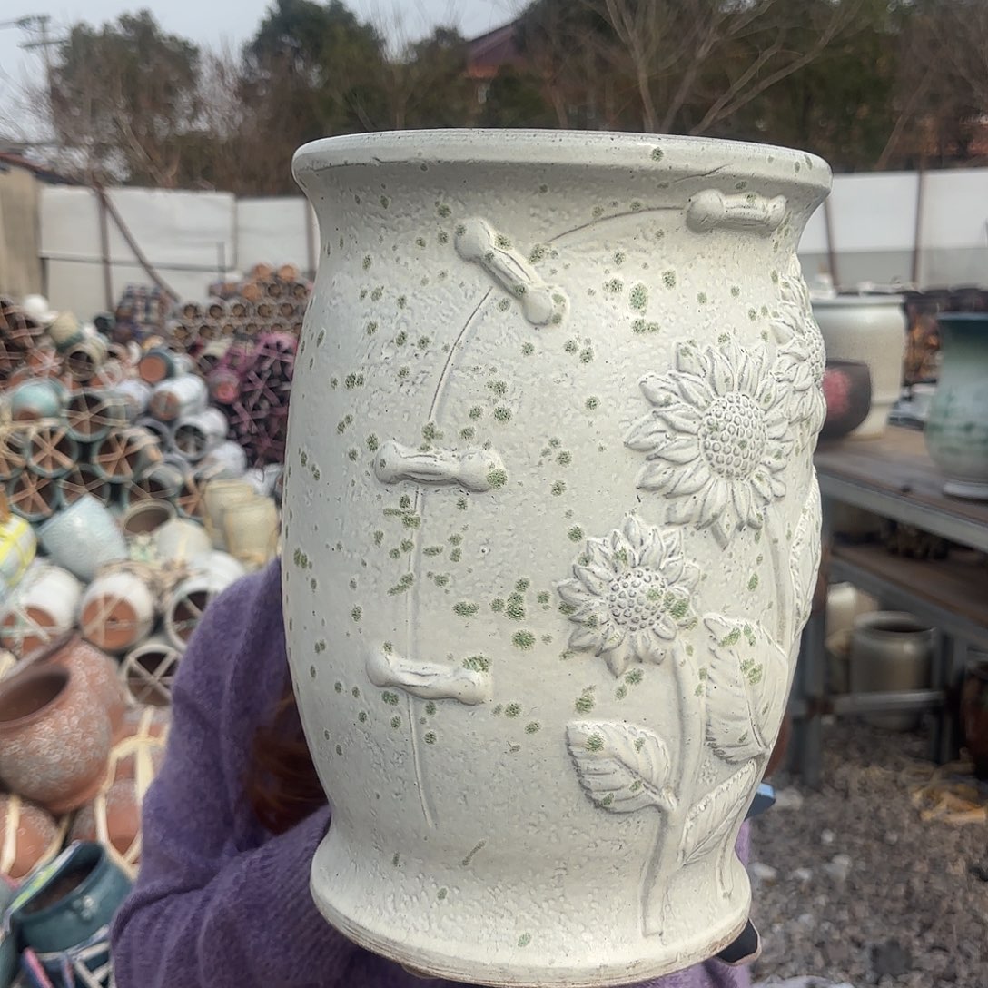 口径20高度31一个旗袍太阳花