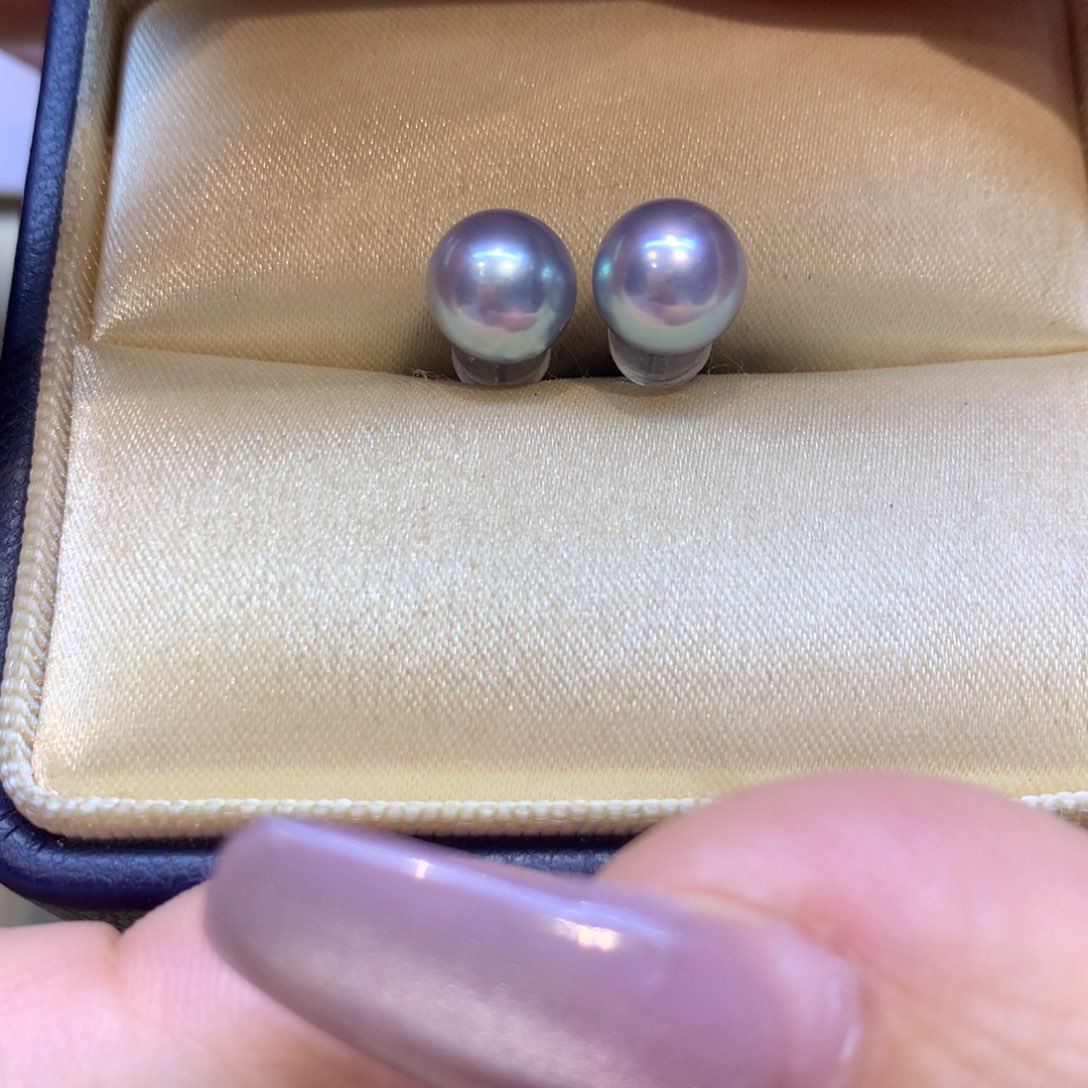 铂Pt950镶嵌耳饰海水珍珠