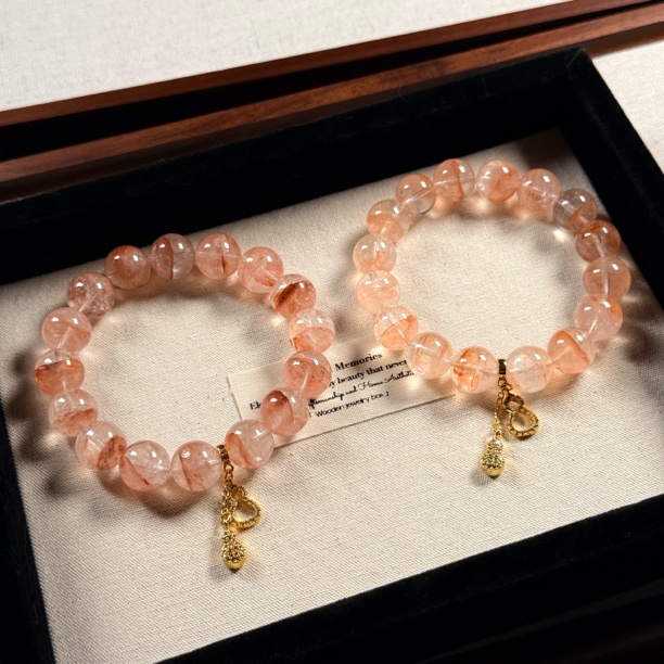 00558=天然胶花水晶手串=尺寸约12mm左右=多样性发货