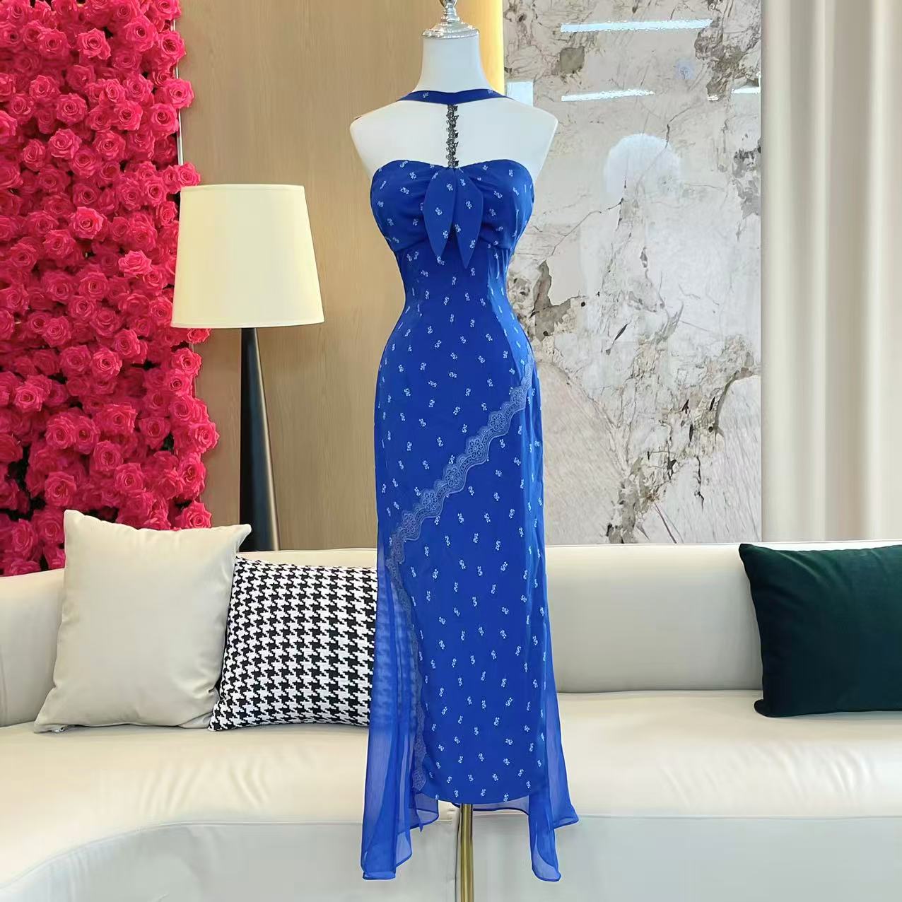 BECHARMING「贝蒂日记」气质名媛拼接蕾丝设计挂脖连衣裙Q1120