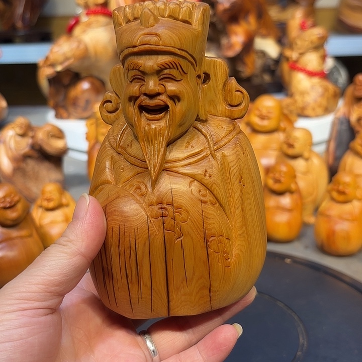 柏木太行崖柏财神爷