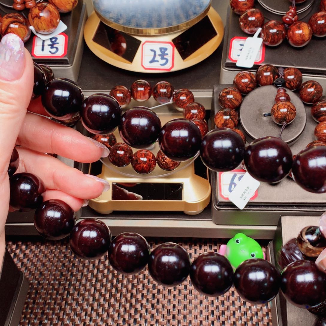 檀香紫檀（小叶紫檀）菲7w