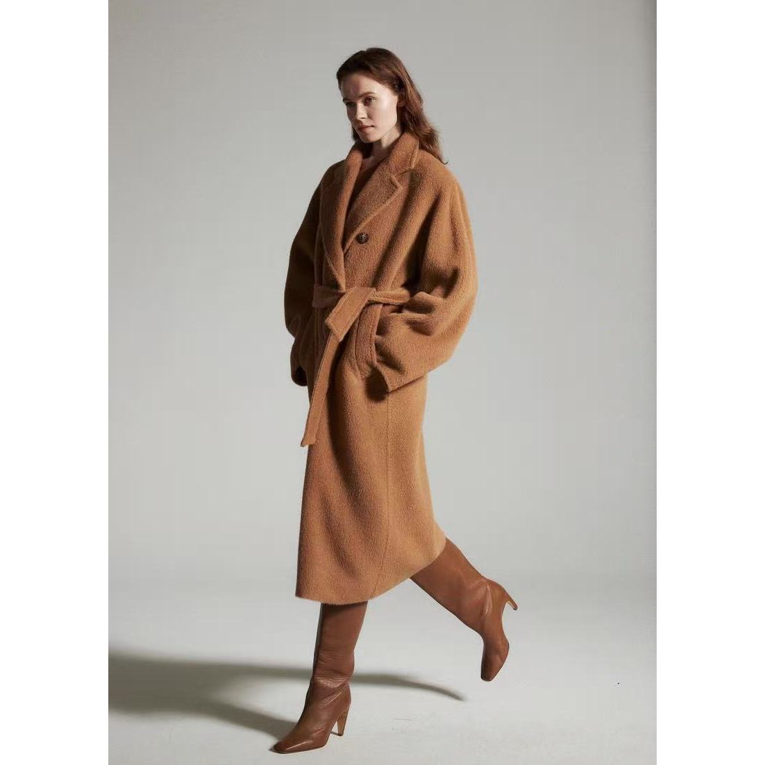 AW25490   奢华高端线100%苏力手工明线插肩袖双排扣长款大衣