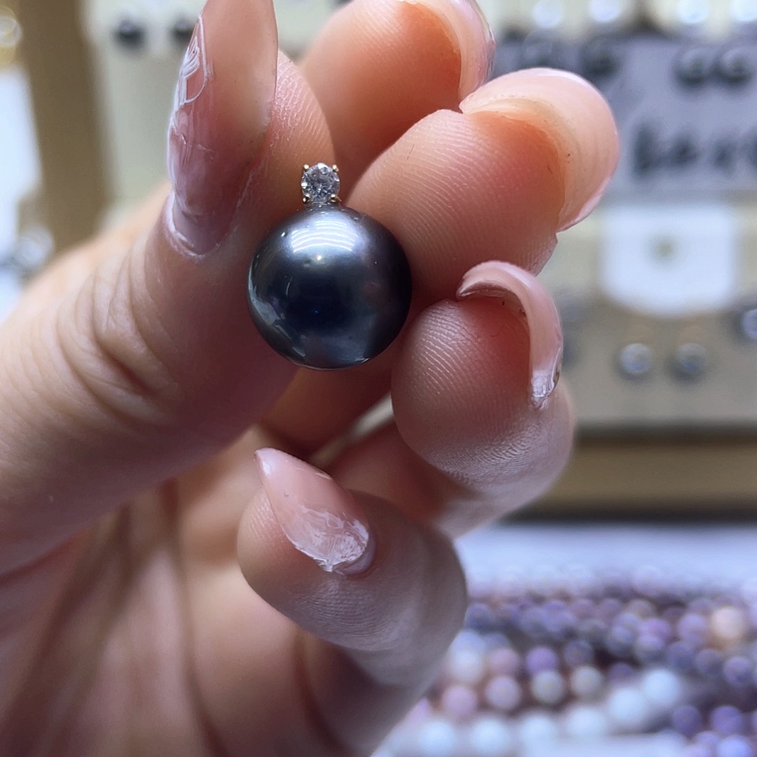 海水珍珠颈饰18K金镶嵌
