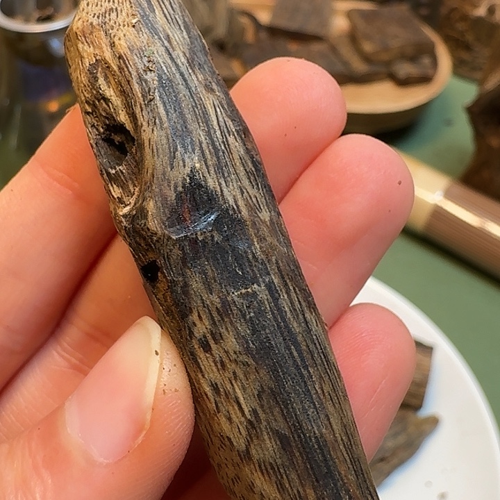 沉香沉香碎屑海南紫棋树心油虫漏醇化老料