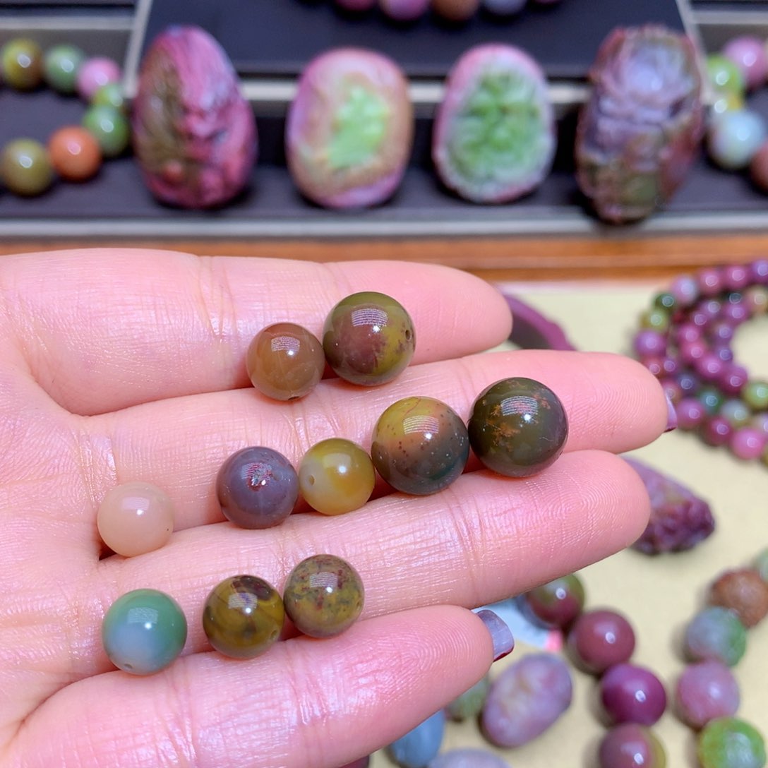 玛瑙挂件未镶嵌盐源