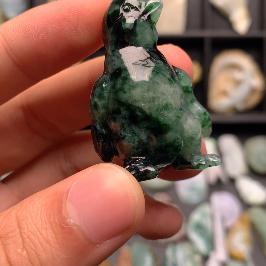 定制翡翠未镶嵌翡翠