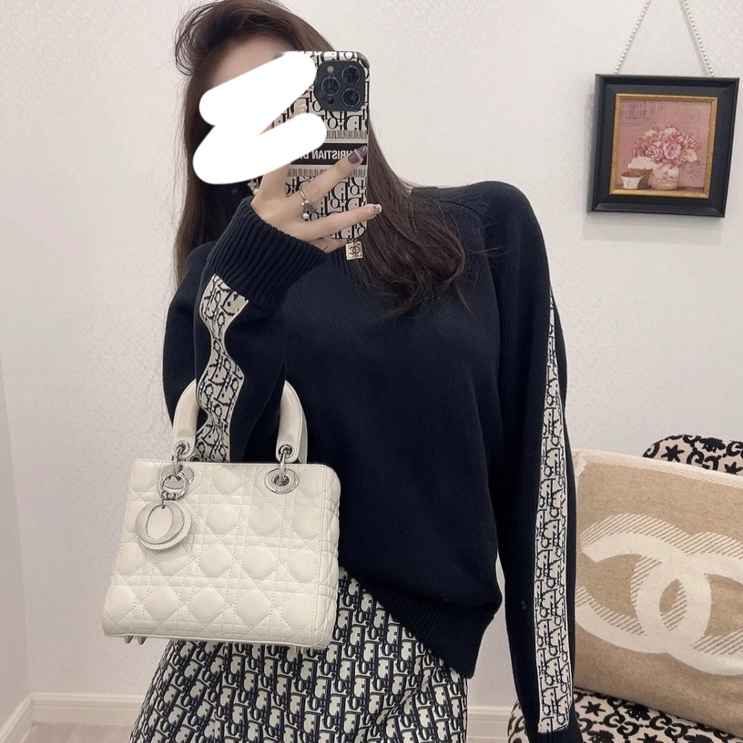 99新 DIOR/迪奥 001897 Dior 海军蓝轻奢老花串标套头毛衣L码