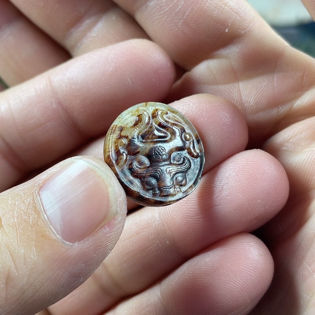 和田玉（糖玉）未镶嵌挂件