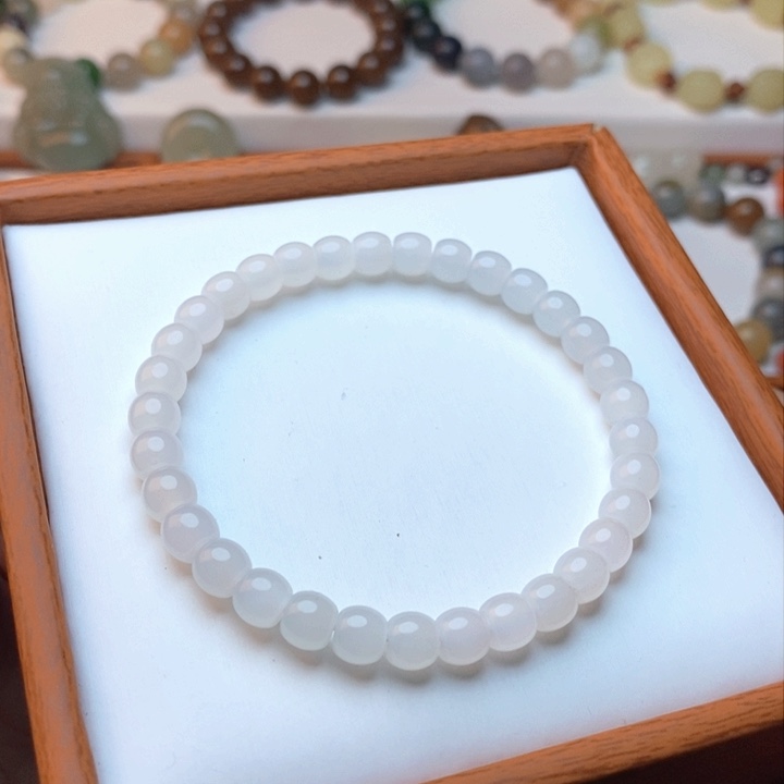 和田玉手链未镶嵌