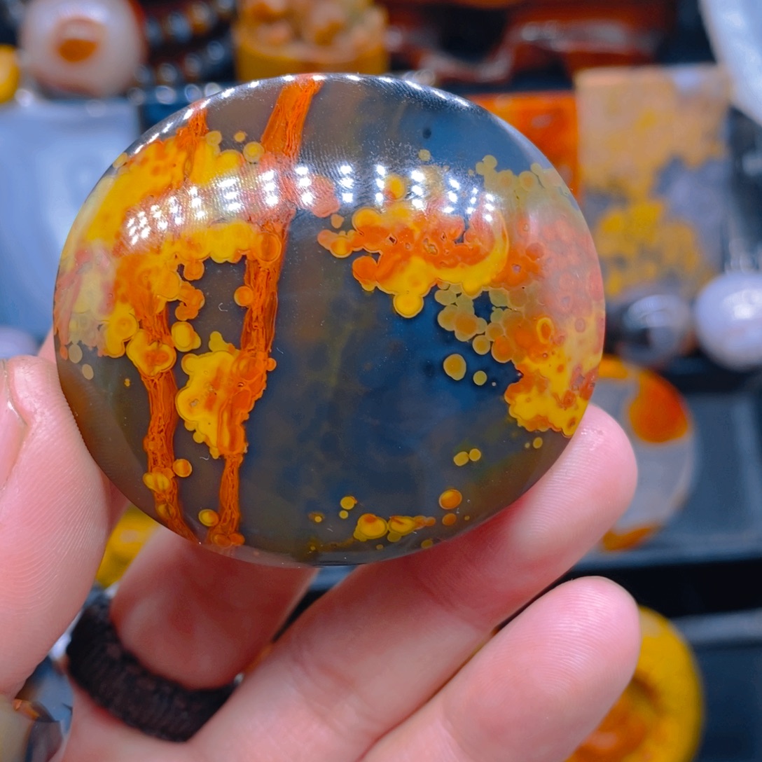 用***3玛瑙/玉髓未镶嵌颈饰