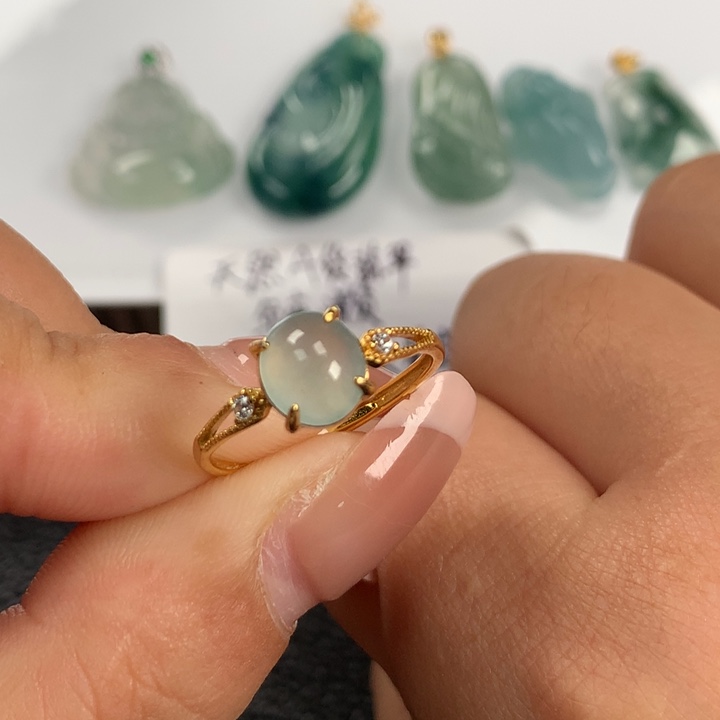 翡翠颈饰银S925镶嵌戒指