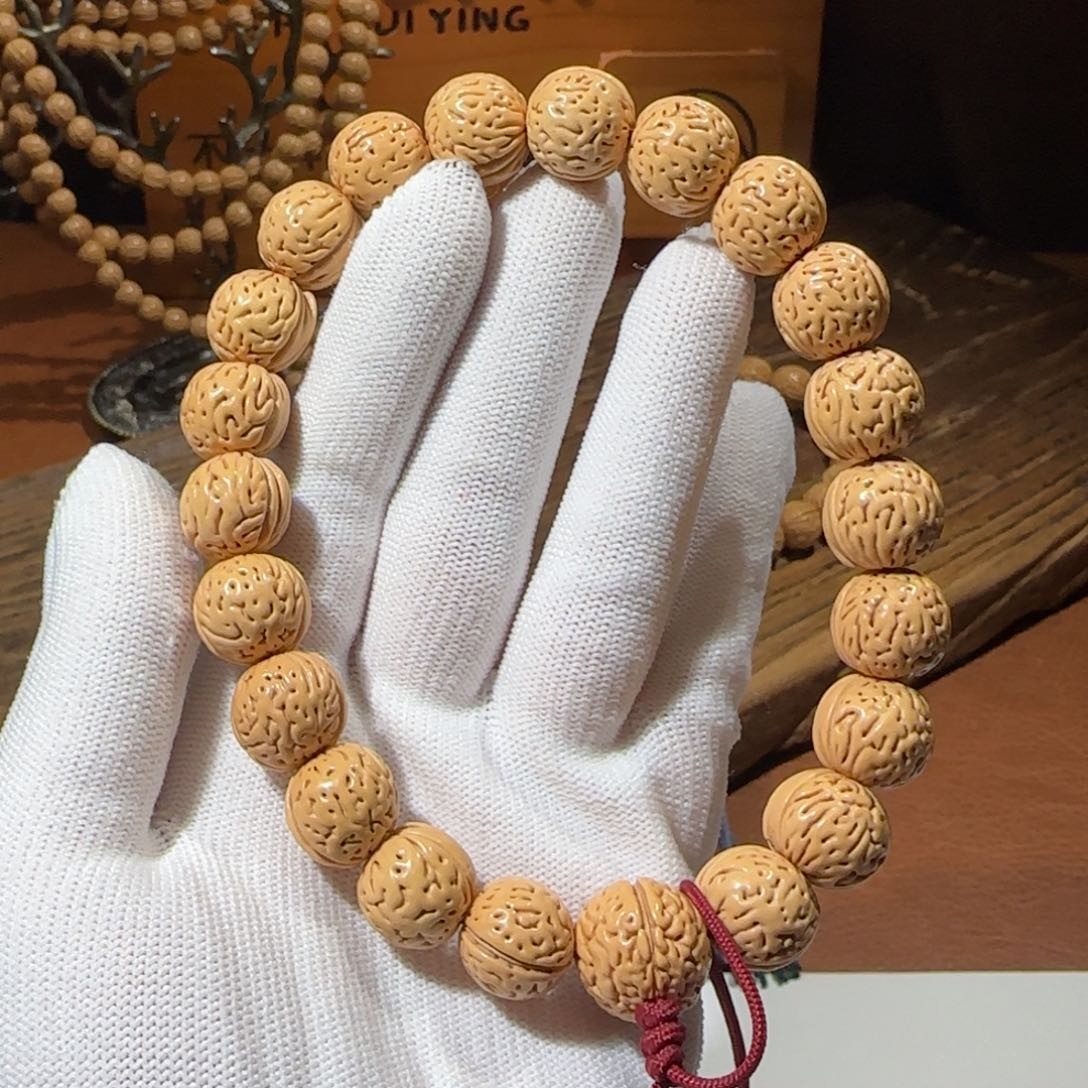 桃核手串14盘锦小黄桃爆肉 福利