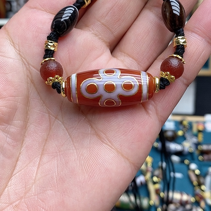 玛瑙/玉髓颈饰合金