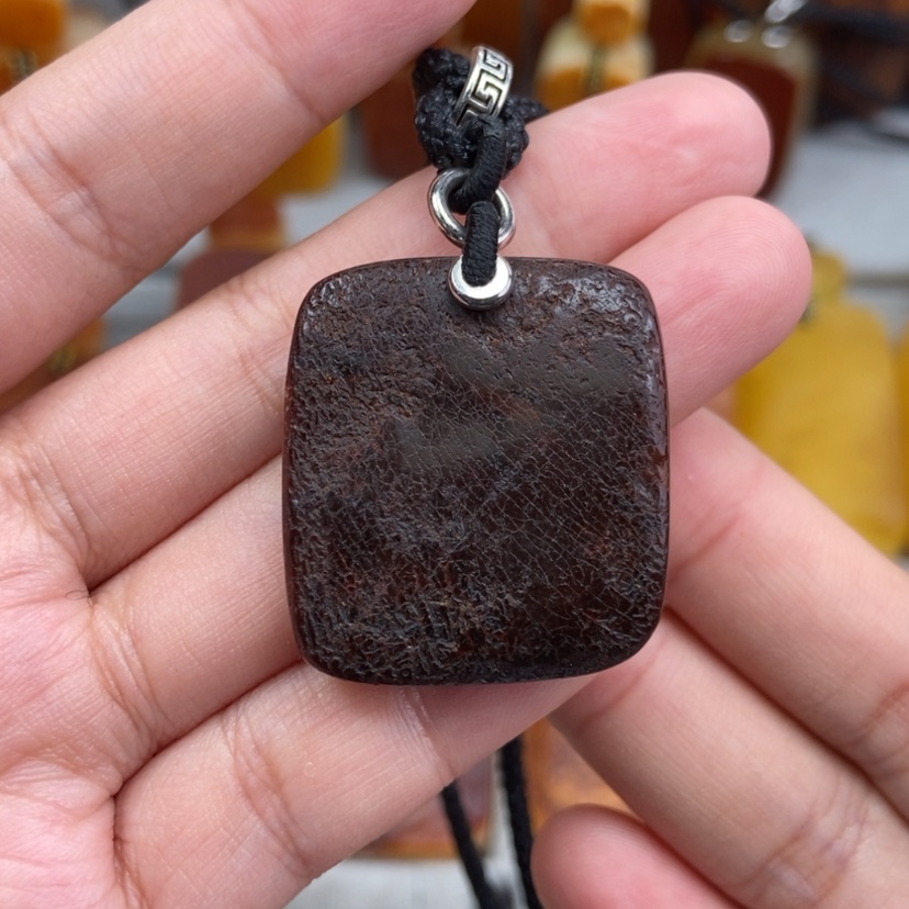 【闪购商品】琥珀珠宝奇石未镶嵌