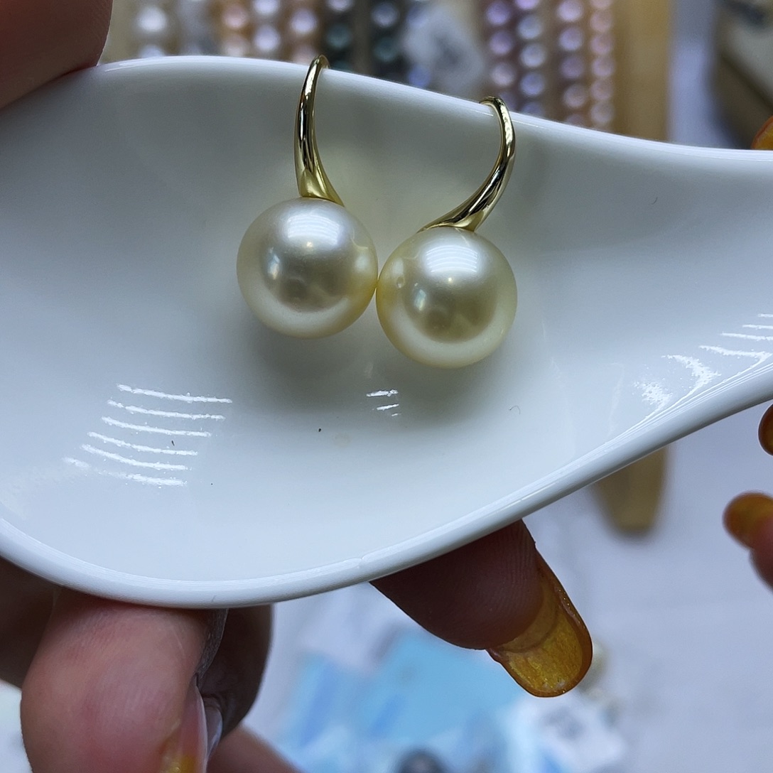 海水珍珠银S925镶嵌耳饰