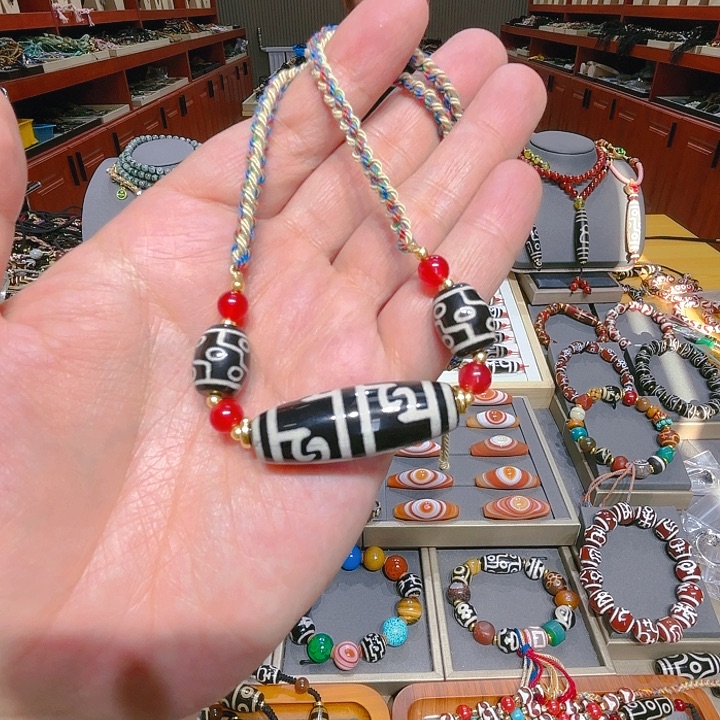 未镶嵌玛瑙/玉髓珠宝奇石