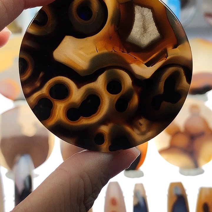 玛瑙/玉髓未镶嵌珠宝半成品60