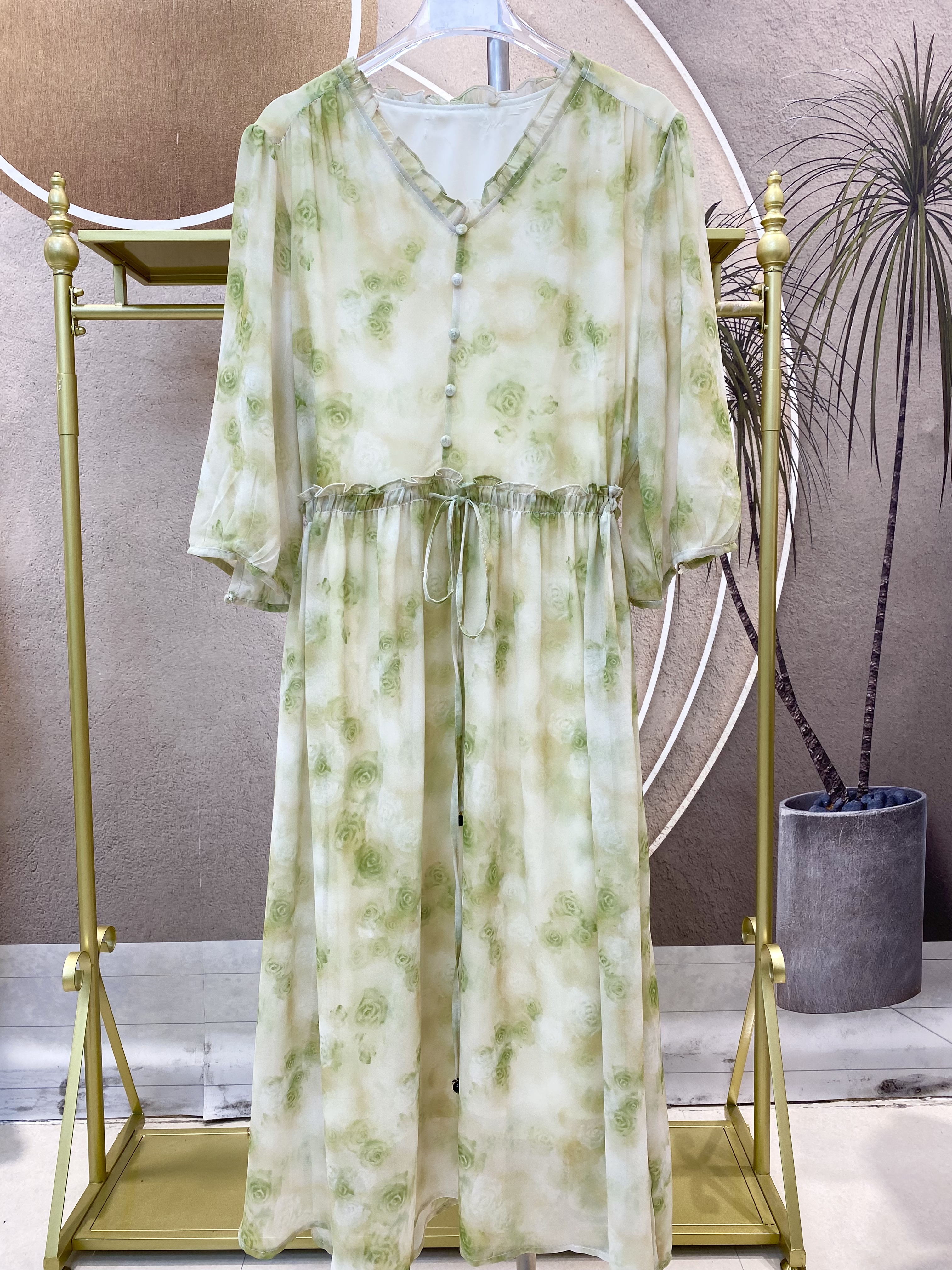 【大小曹女装甄选】109-299（拍下备注编码）