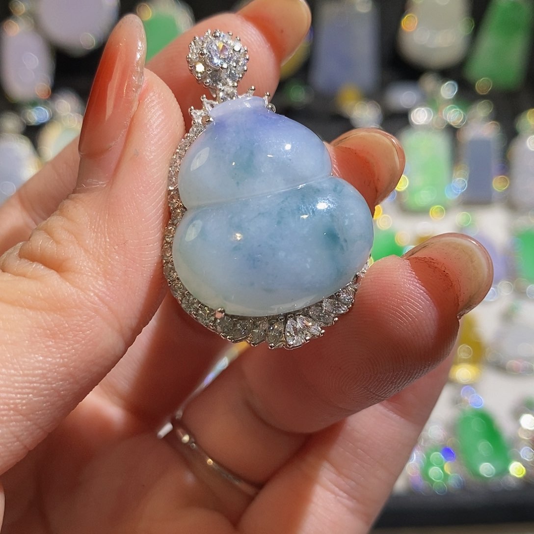 翡翠颈饰银S925镶嵌天然翡翠