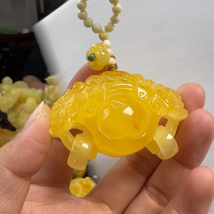 蜜蜡珠宝奇石未镶嵌