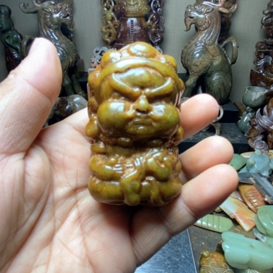 未镶嵌和田玉摆件