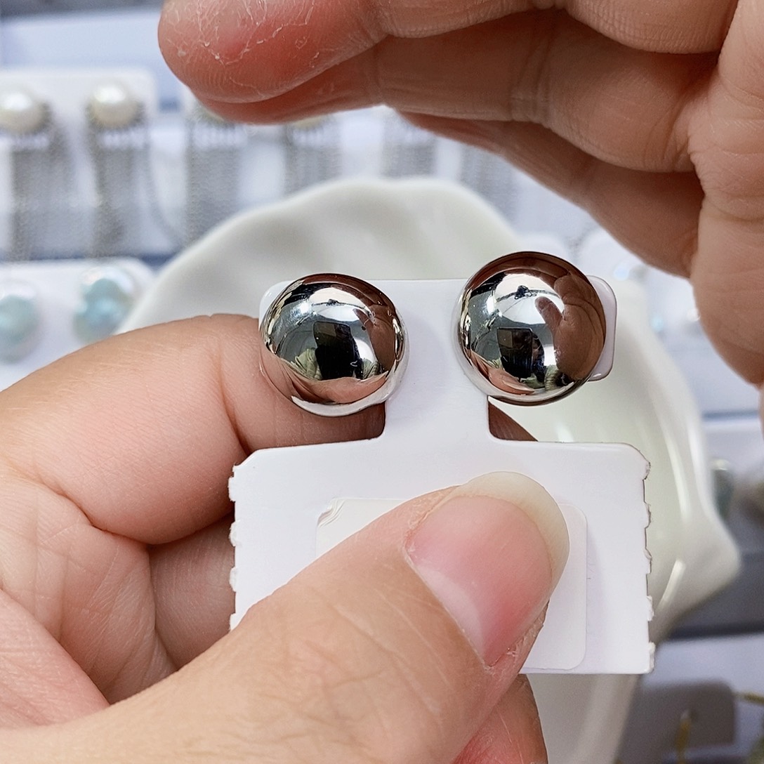 淡水珍珠特价不退换银耳饰银S925镶嵌