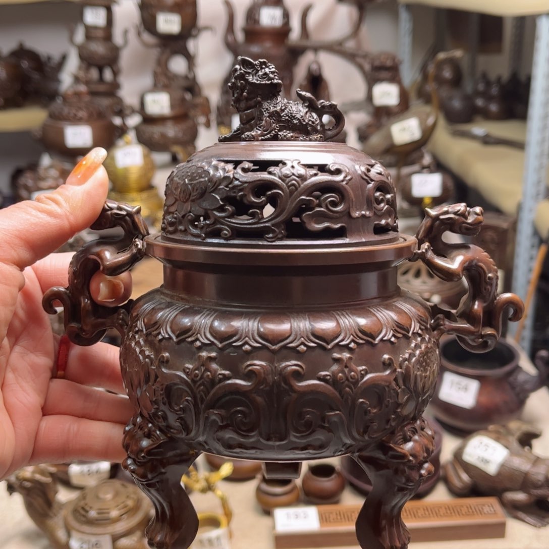 C****叶黄铜材质家居摆件