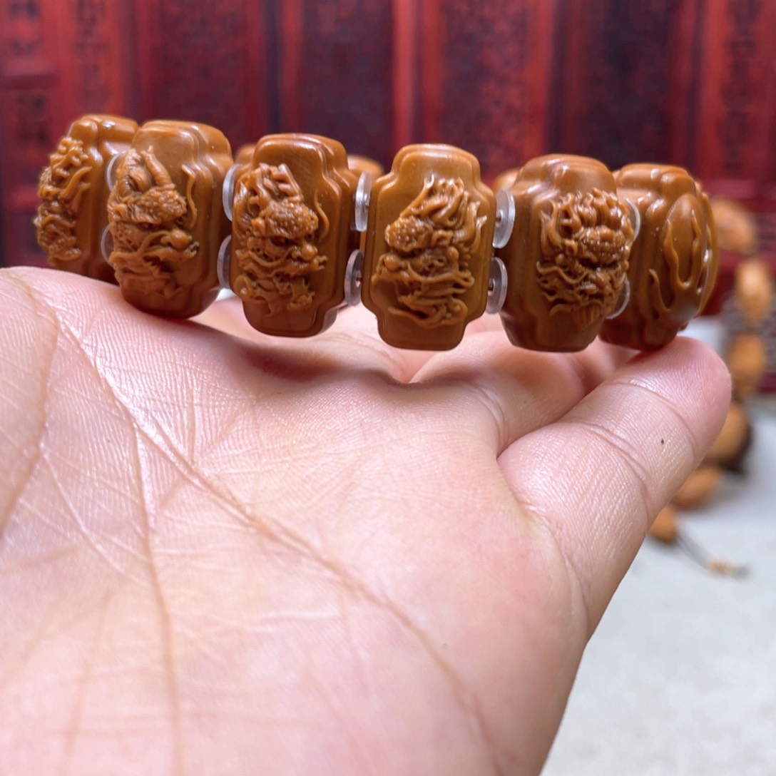 橄榄核吊坠橄榄核雕