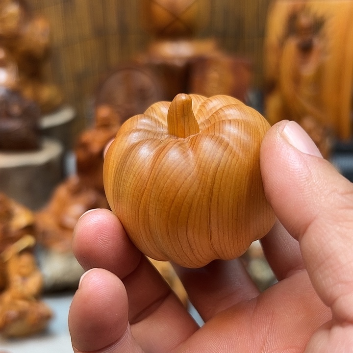 剑***心柏木手把件的设计和制作