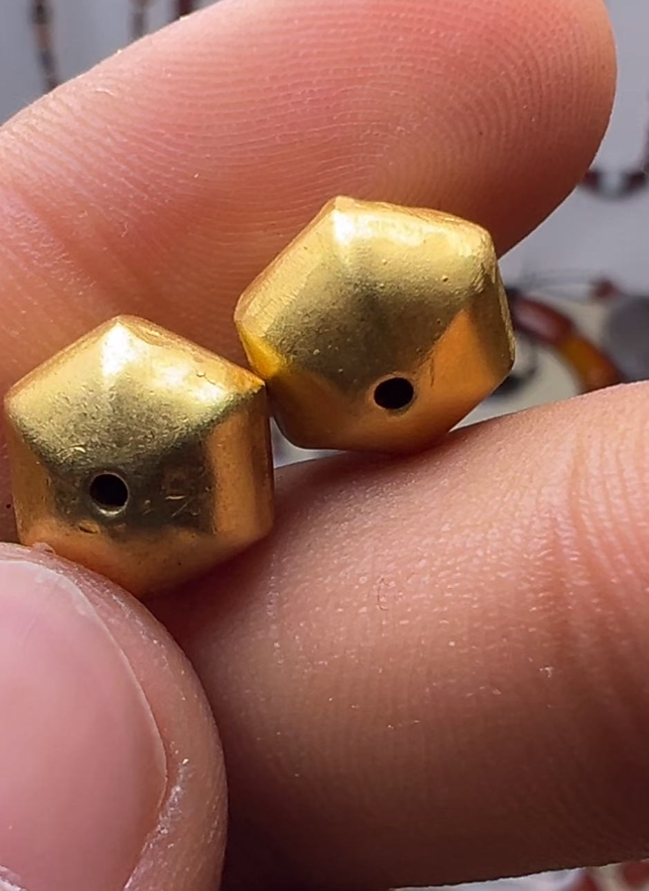 精品-老的金子配饰