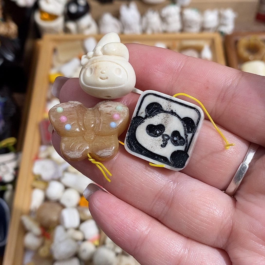 鹿骨把件?****?M5蝴蝶加美乐迪头加熊猫牌不退换