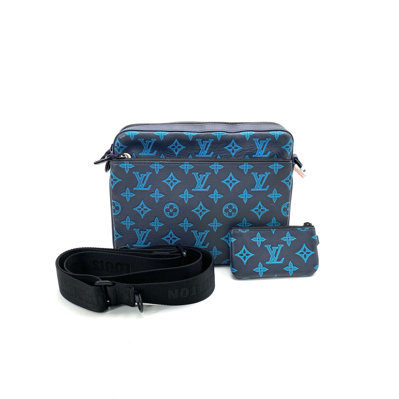 95新 LouisVuitton/路易威登 蓝色全皮压花三合一斜挎25/18