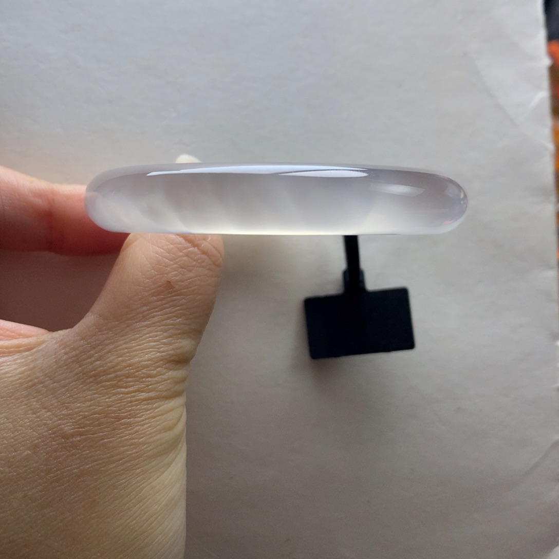 玛瑙/玉髓手镯未镶嵌55.5