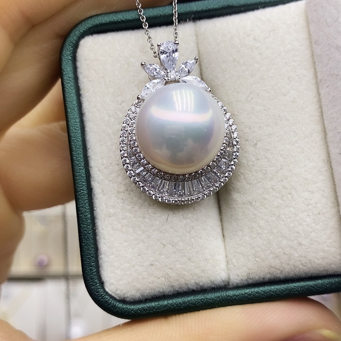 淡水珍珠颈饰银S925镶嵌欢**y