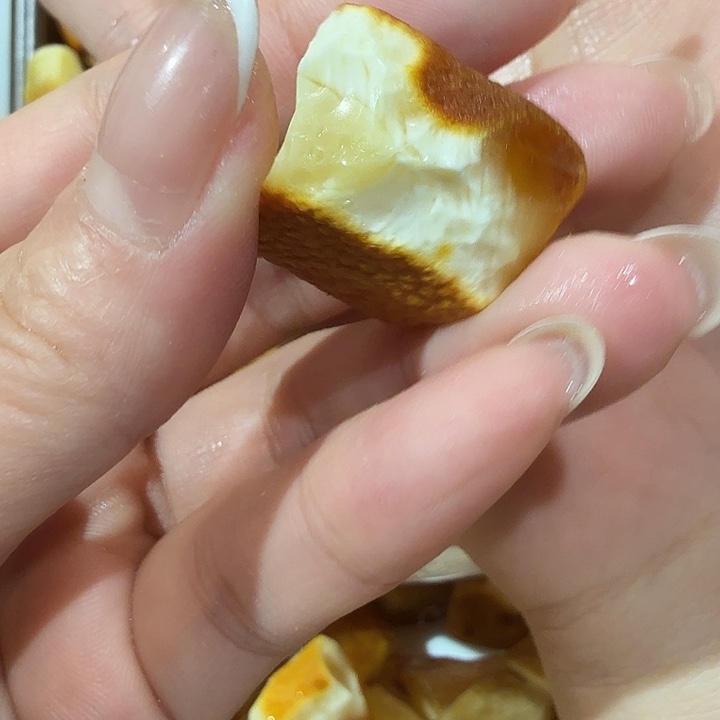 黎***卓定制琥珀未镶嵌蜜蜡
