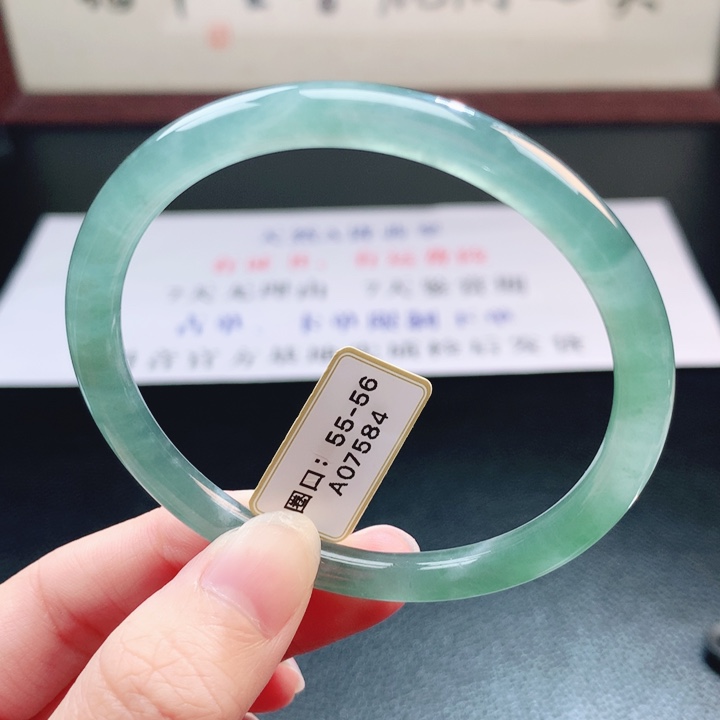 翡翠未镶嵌手镯翡翠手镯119