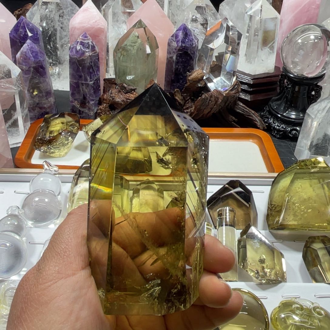 未镶嵌珠宝半成品水晶