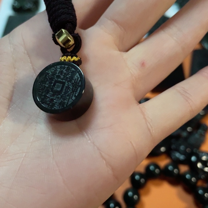 翡翠颈饰未镶嵌无***&