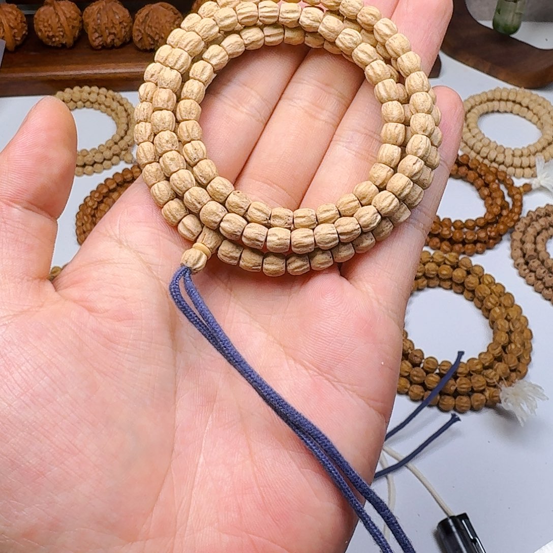 柏香籽/百香籽吊坠